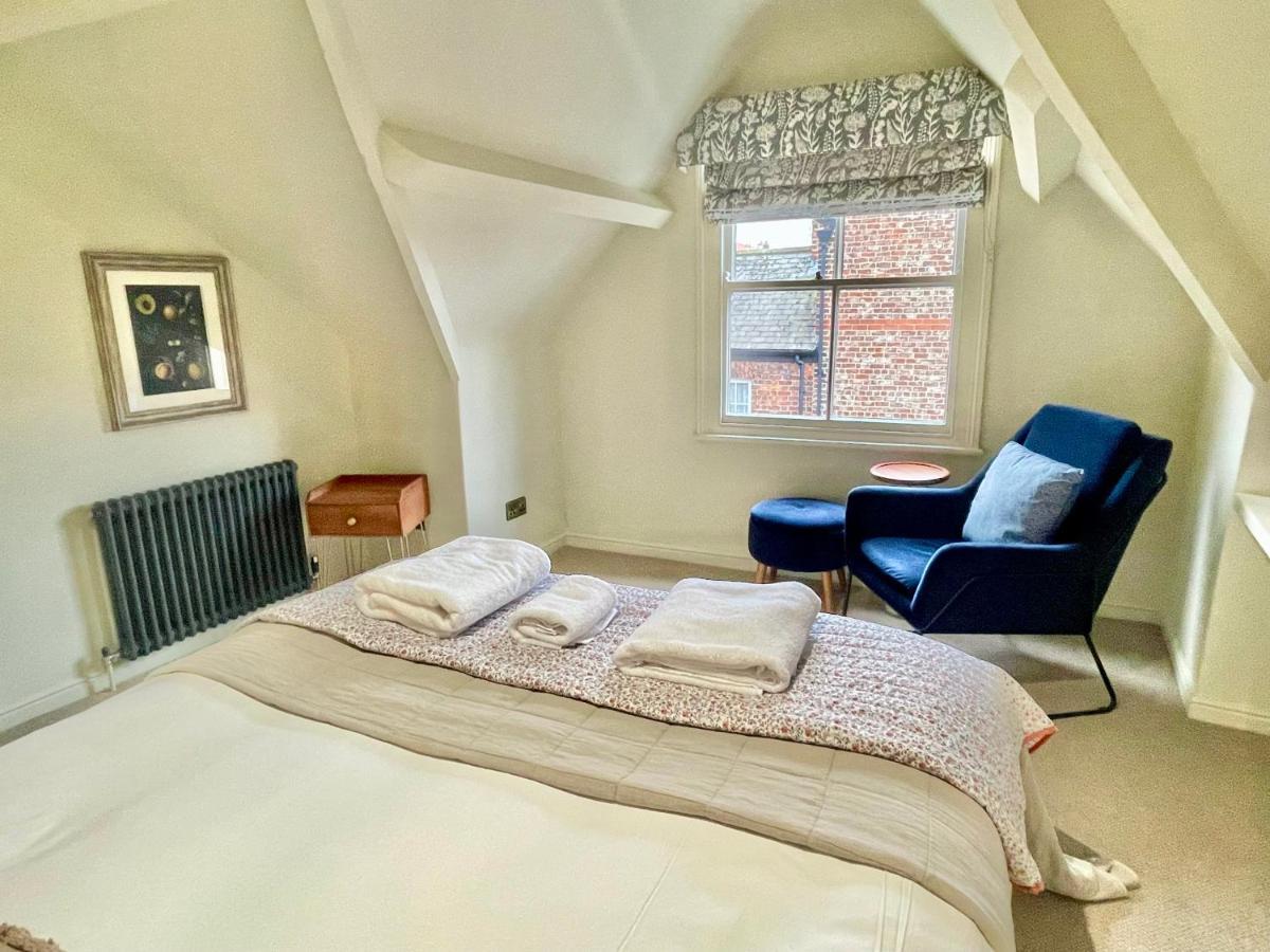 Stay At No 4 York Centre Bagian luar foto