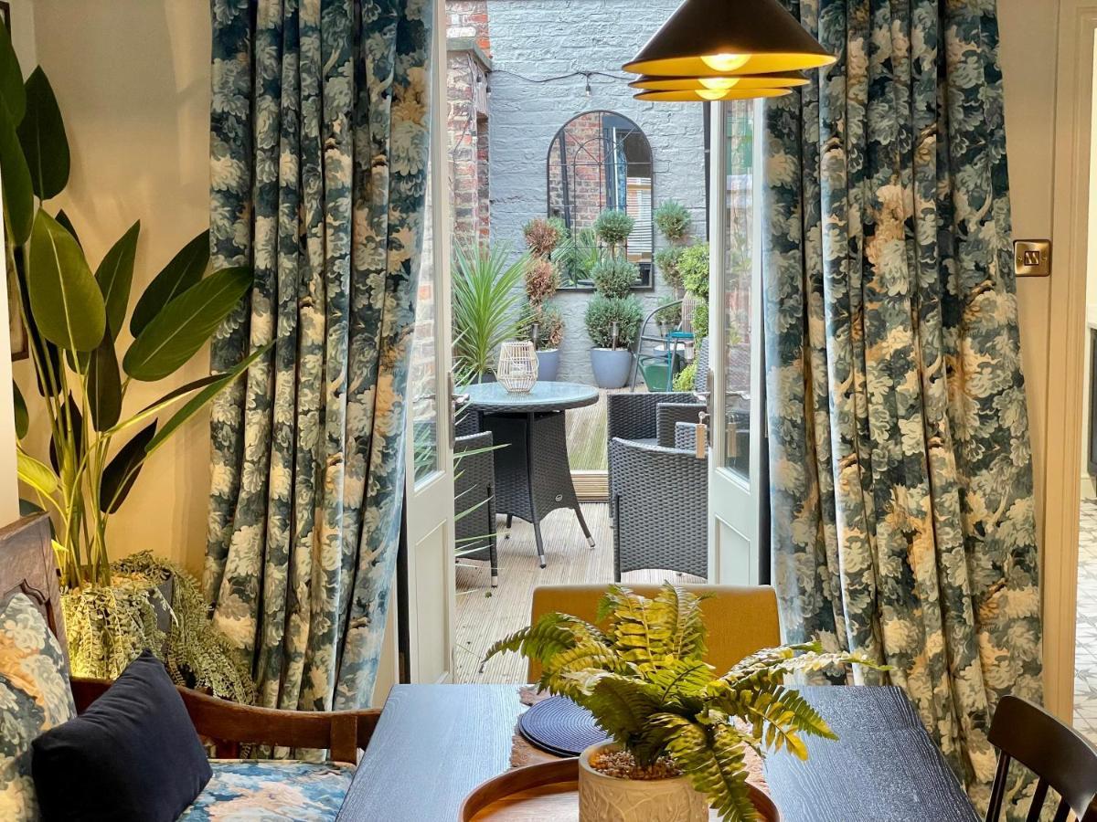 Stay At No 4 York Centre Bagian luar foto